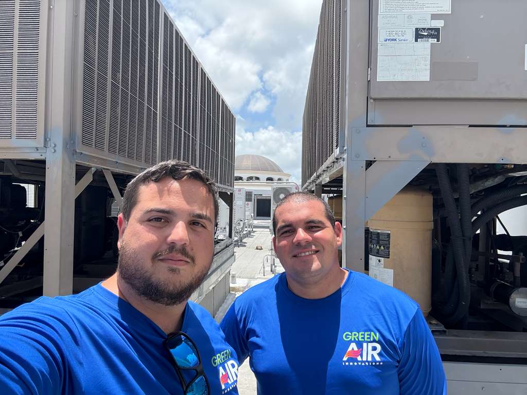 York rooftop chiller PM — Pinecrest, FL