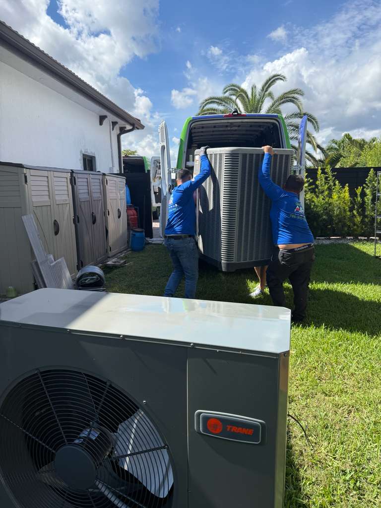 Trane condenser delivery — Pinecrest, FL